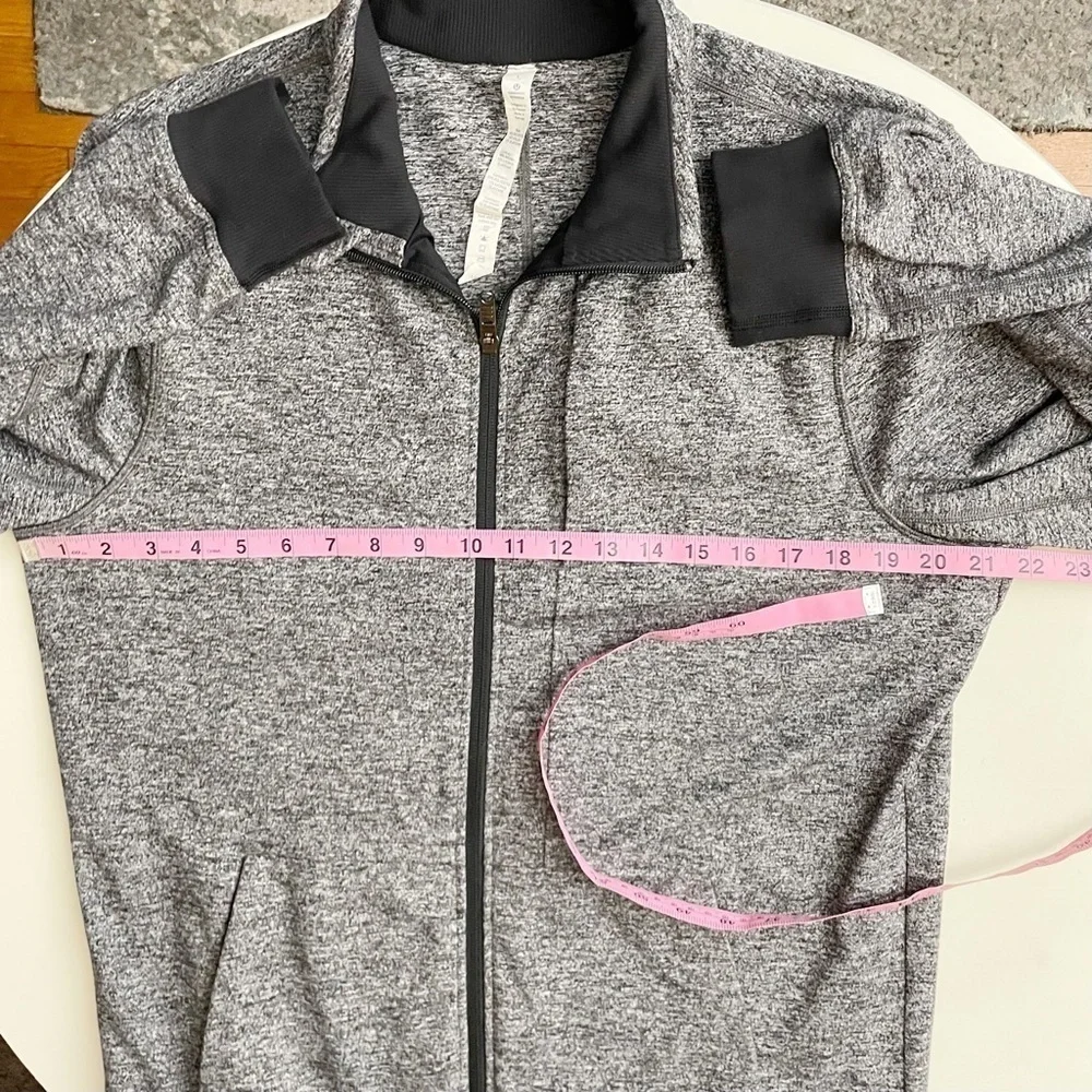 Lululemon Men’s Prepost Full Zip Jacket Gray Black Size Large